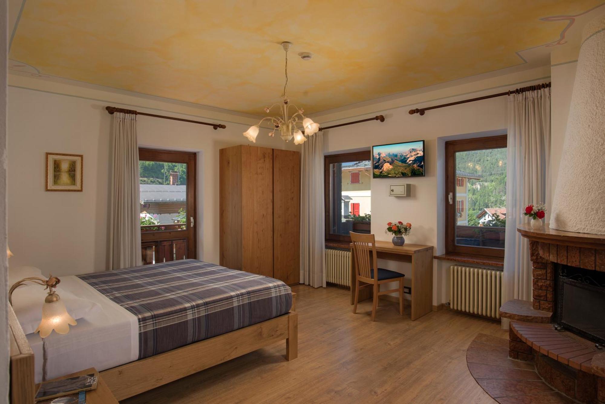 Hotel Centrale Alleghe Εξωτερικό φωτογραφία
